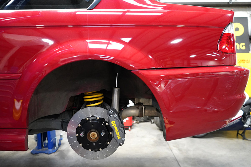 bmw_e46_m3_rear_8350_rear_kit_quarter_1200.jpg